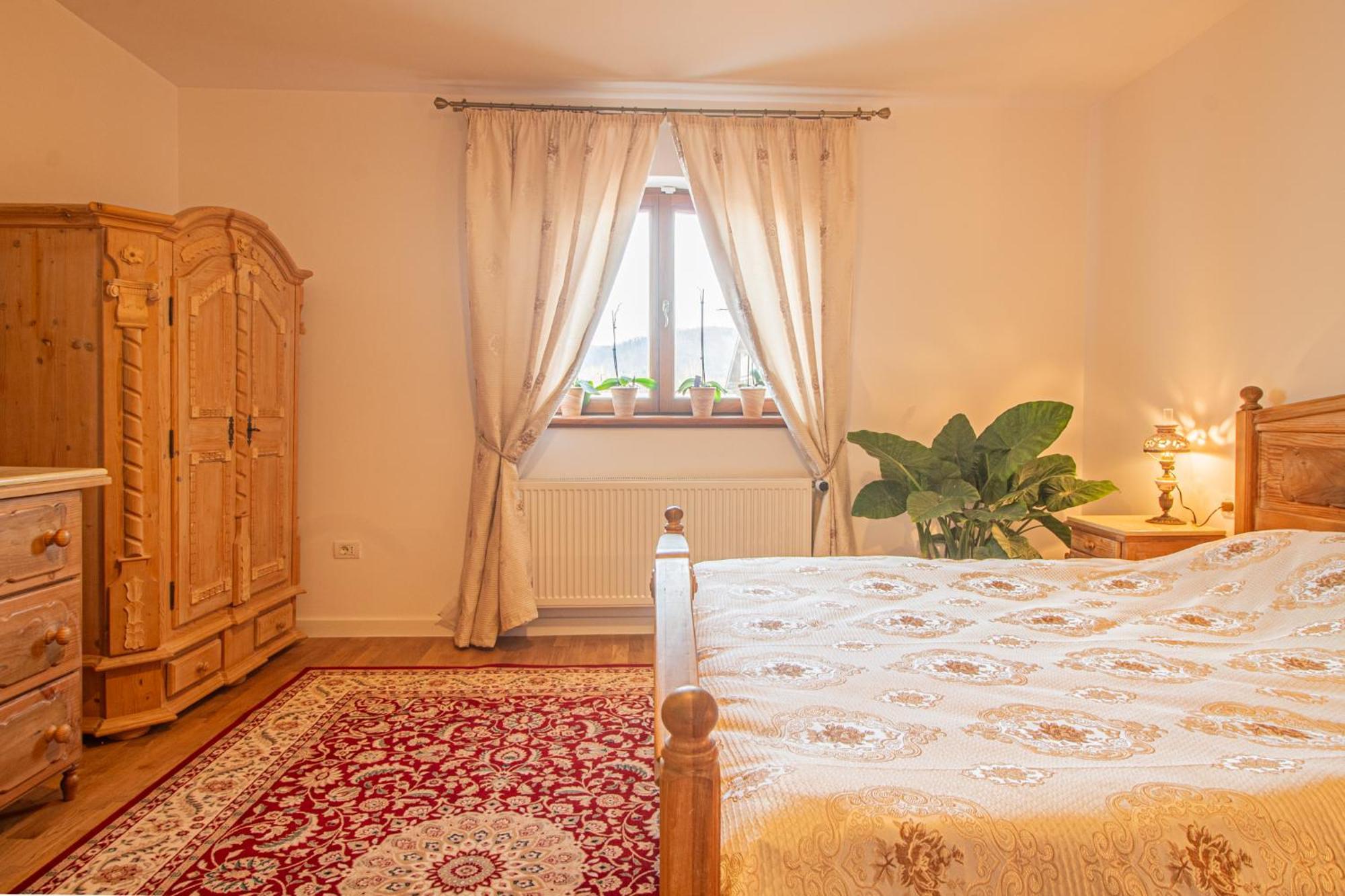 Runca-N Rai Hotel Cristian  Ngoại thất bức ảnh