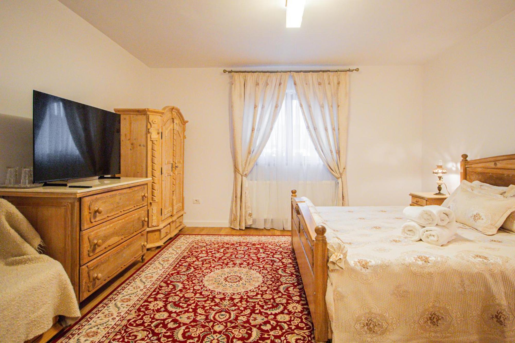 Runca-N Rai Hotel Cristian  Ngoại thất bức ảnh