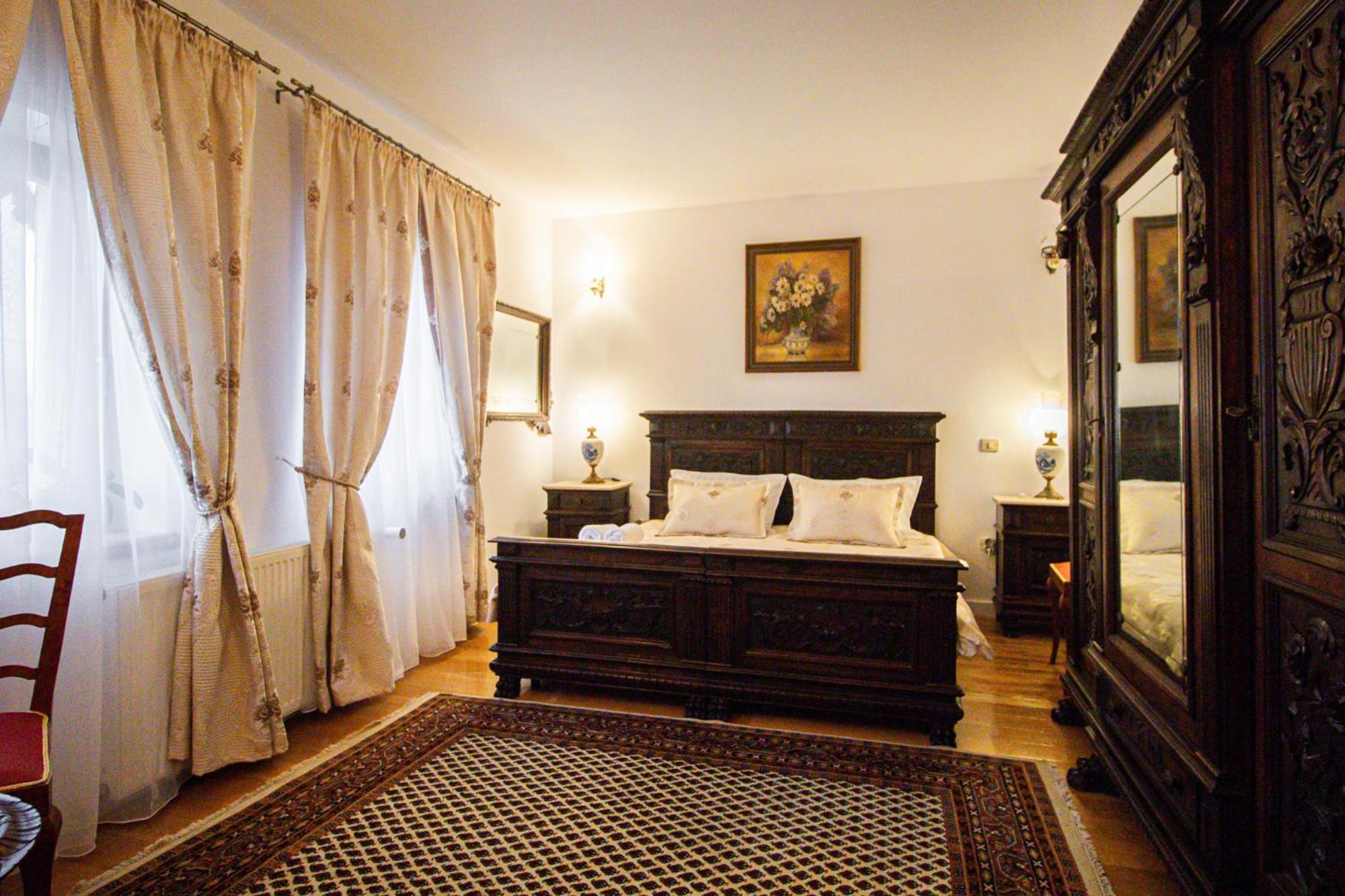 Runca-N Rai Hotel Cristian  Ngoại thất bức ảnh