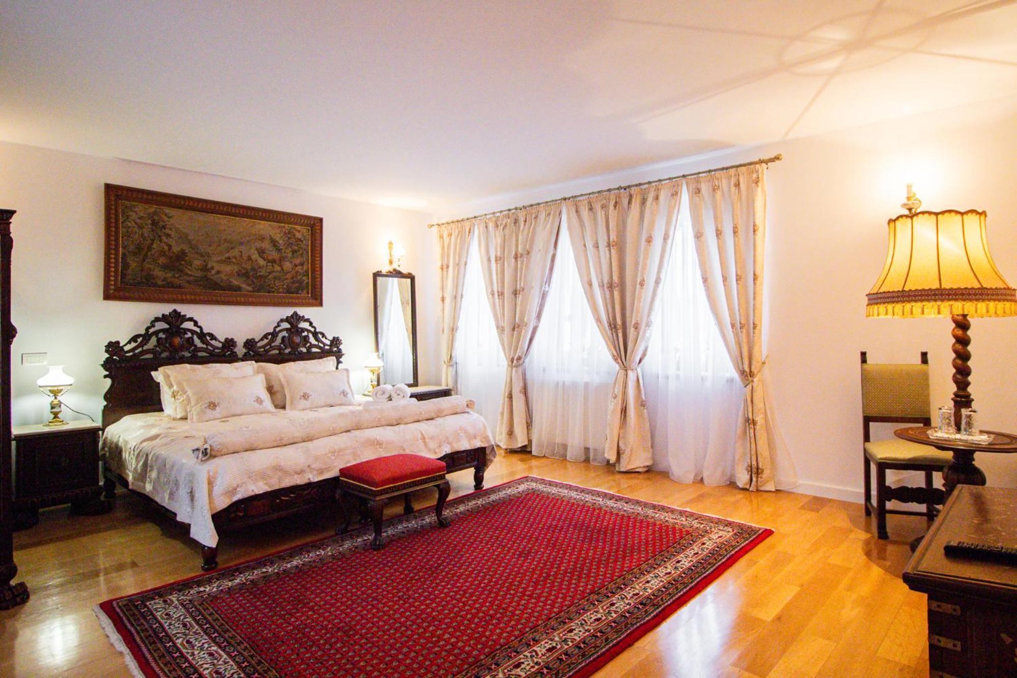 Runca-N Rai Hotel Cristian  Ngoại thất bức ảnh